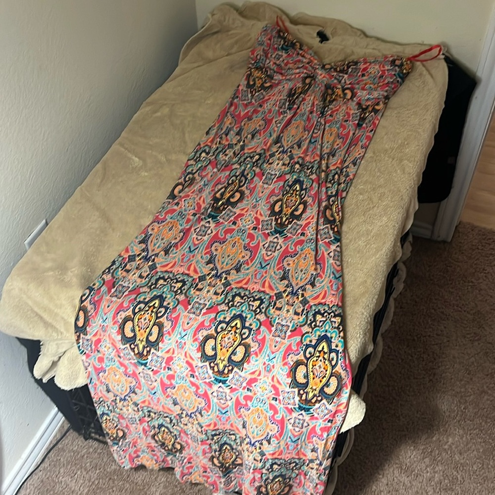 Large but fits more like a medium